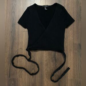 Junior’s Forever 21 Black Surplice Wrap Ribbed Crop Top M